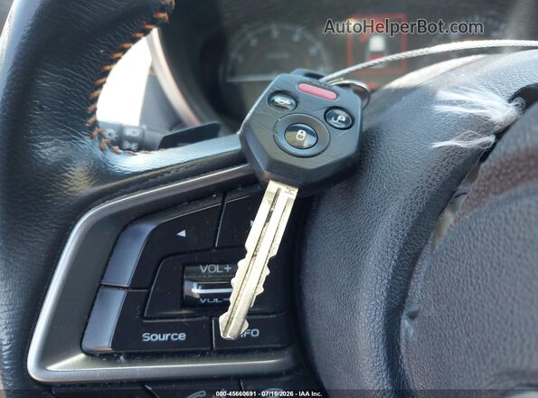 JF2GTAPC0M8657367 2021 SUBARU CROSSTREK White Առջևի վահանակի տեսք