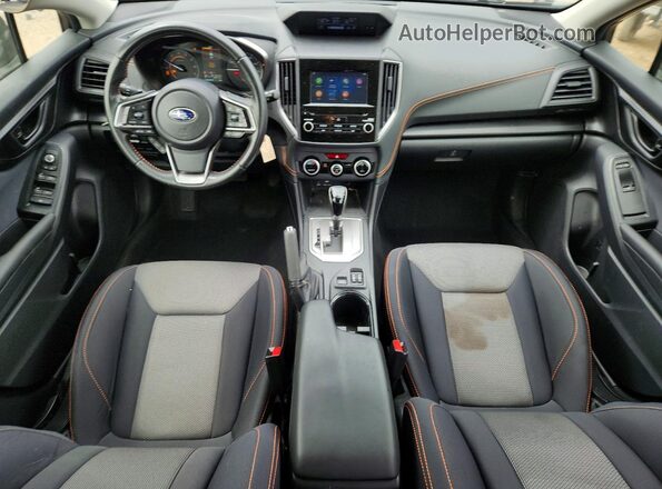 JF2GTAPC2M8231986 2021 SUBARU CROSSTREK Gray Dashboard view