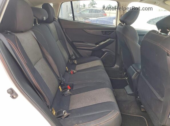 JF2GTAPC5MH652777 2021 SUBARU CROSSTREK White უკანა სალონის ხედი