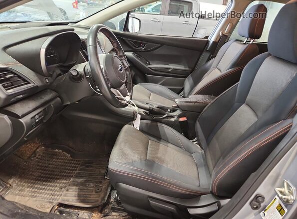 JF2GTAPC6M8305894 2021 SUBARU CROSSTREK Silver Front interior view