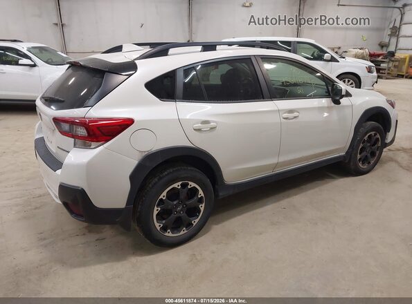 JF2GTAPC8M8316167 2021 SUBARU CROSSTREK White უკანა მარჯვენა