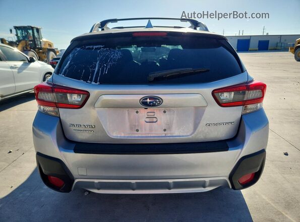 JF2GTAPC9M8226235 2021 SUBARU CROSSTREK Silver Widok z tyłu