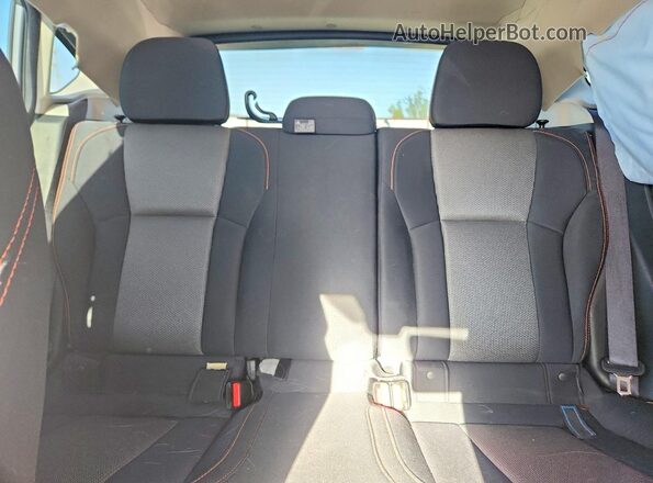 JF2GTAPC9M8226235 2021 SUBARU CROSSTREK Silver Widok tylnych siedzeń