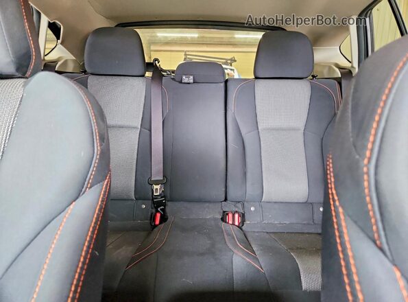 JF2GTAPC9M8345113 2021 SUBARU CROSSTREK Gray Widok tylnych siedzeń