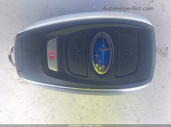 JF2GTDEC5KH399655 2019 SUBARU CROSSTREK HYBRID White Vista del salpicadero