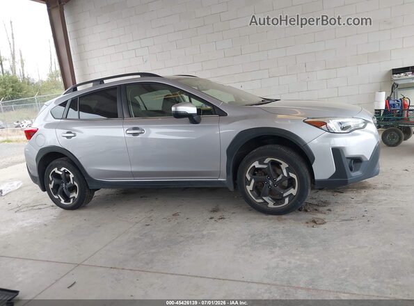 JF2GTHMC0N8235601 2022 SUBARU CROSSTREK Silver უკანა სალონის ხედი