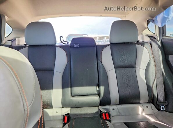 JF2GTHMC3M8246994 2021 SUBARU CROSSTREK Gray Rear seats view