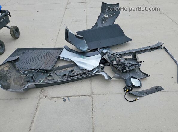 JF2GTHMC3M8663032 2021 SUBARU CROSSTREK Серебряный Вид подкапотного пространства