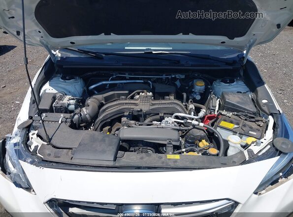 JF2GTHMC6N8216924 2022 SUBARU CROSSTREK White Rear view