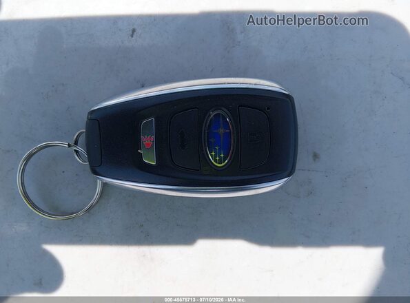 JF2GTHNC2P8252305 2023 SUBARU CROSSTREK Silver Vista del salpicadero