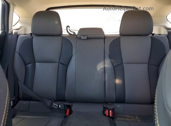 JF2GTHRC5NH255142 2022 SUBARU CROSSTREK Black Widok tylnych siedzeń