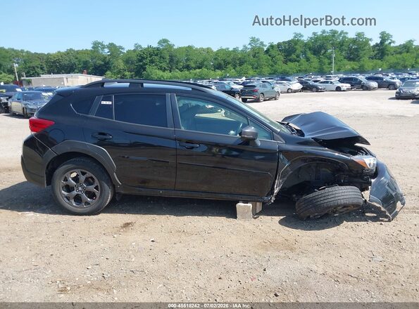 JF2GTHRC5NH272300 2022 SUBARU CROSSTREK Black Rear interior view
