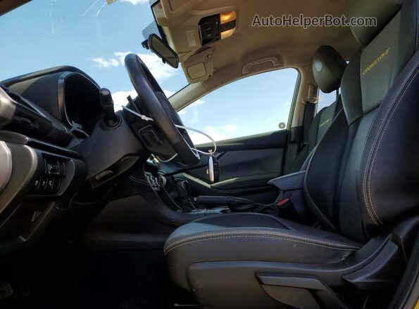 JF2GTHSC0MH288624 2021 SUBARU CROSSTREK Gold Front interior view