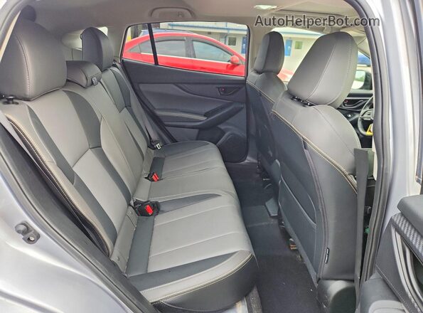 JF2GTHSC4PH207919 2023 SUBARU CROSSTREK Silver Widok tylnych siedzeń