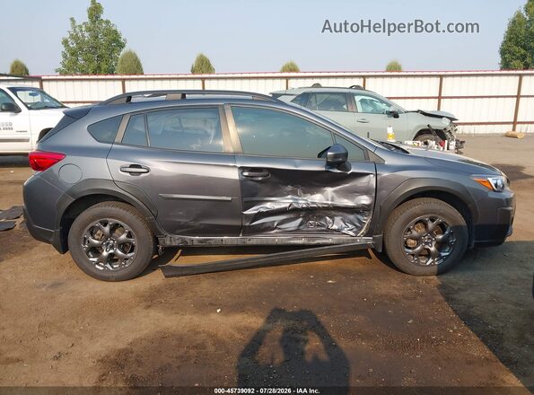 JF2GTHSC6NH235993 2022 SUBARU CROSSTREK Gray Rear interior view