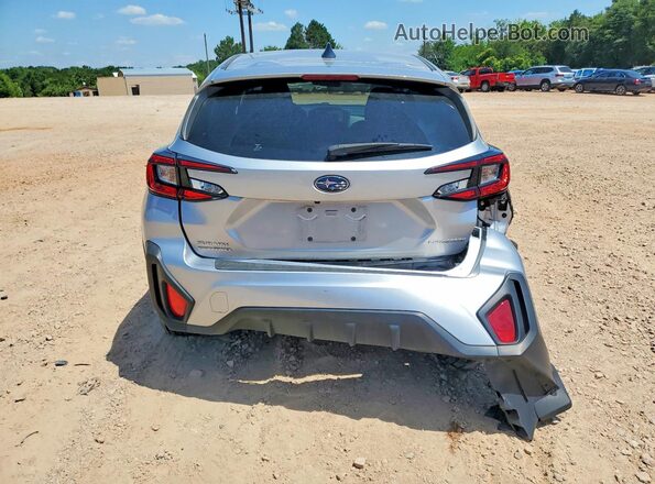 JF2GUABC0R8349644 2024 SUBARU CROSSTREK Silver Rear view