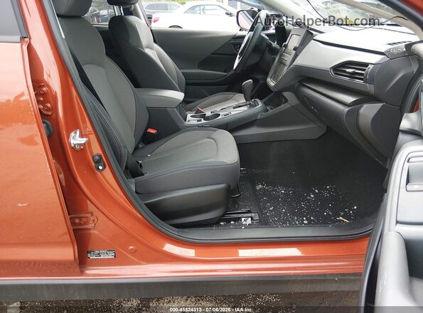 JF2GUABC1SH329246 2025 SUBARU CROSSTREK Orange Սալոնի դիմացի տեսք