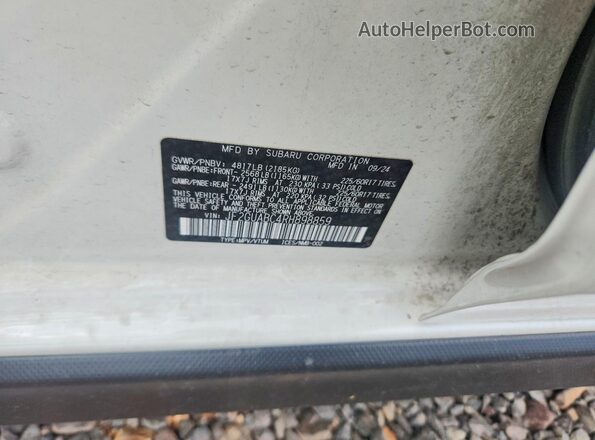 JF2GUABC4RH898859 2024 SUBARU CROSSTREK White 360 interior view