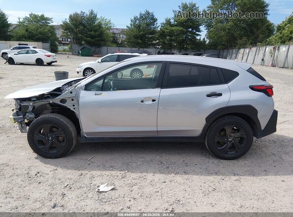 JF2GUABC7S8336377 2025 SUBARU CROSSTREK Silver სალონის 360-გრადუსიანი ხედი