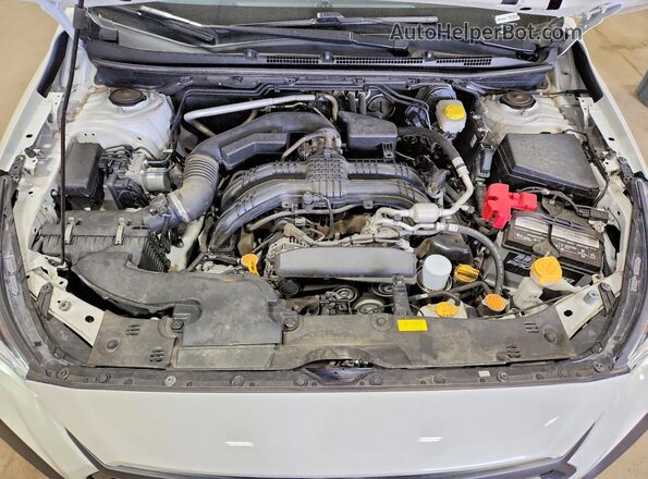 JF2GUABC8R8331165 2024 SUBARU CROSSTREK White ძრავის განყოფილების ხედი