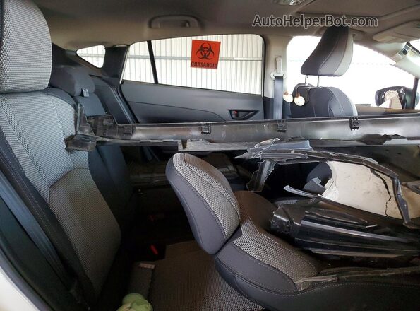 JF2GUADC2R8305562 2024 SUBARU CROSSTREK White Вид задньої частини салону