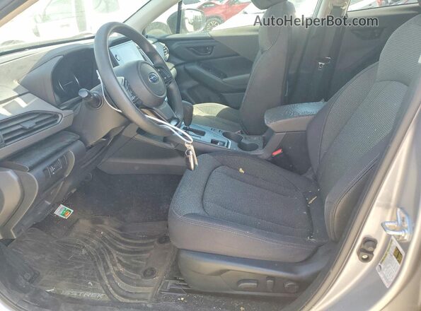 JF2GUADC4R8250662 2024 SUBARU CROSSTREK Silver Vista interior delantera