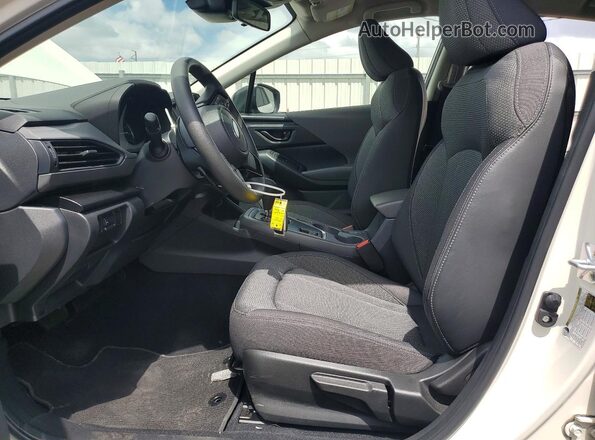 JF2GUADC4R8863378 2024 SUBARU CROSSTREK White Front interior view