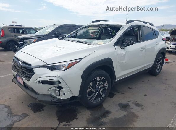 JF2GUADC5R8880576 2024 SUBARU CROSSTREK White Vista tres cuartos delantera izquierda