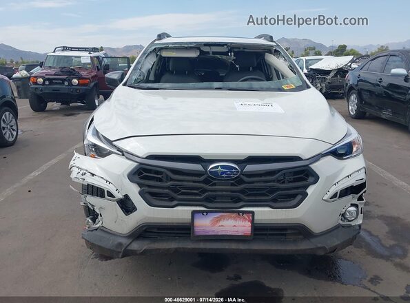JF2GUADC5R8880576 2024 SUBARU CROSSTREK White Vista interior trasera