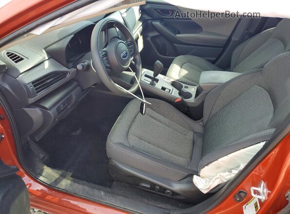 JF2GUADC8RH277007 2024 SUBARU CROSSTREK Orange Вид салону спереду
