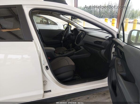 JF2GUADC9R8912963 2024 SUBARU CROSSTREK White Front interior view