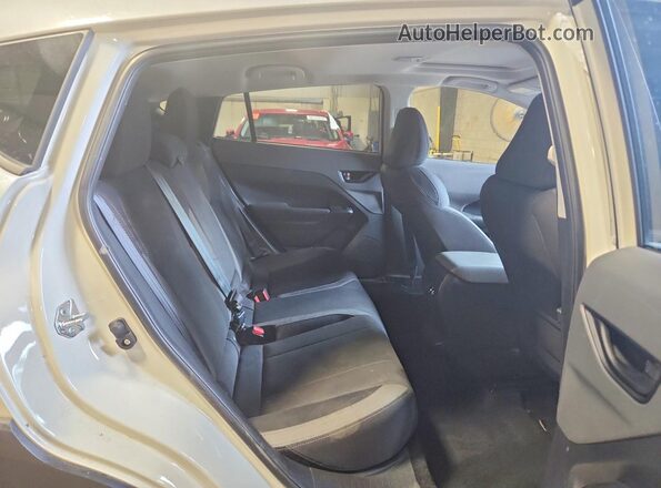 JF2GUHDC2S8280421 2025 SUBARU CROSSTREK White უკანა სალონის ხედი