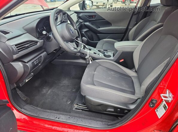 JF2GUHDC6SH246062 2025 SUBARU CROSSTREK Red Vista interior delantera