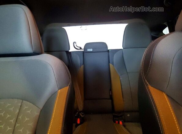 JF2GUSGD7T8233341 2026 SUBARU CROSSTREK Gray უკანა სავარძლების ხედი