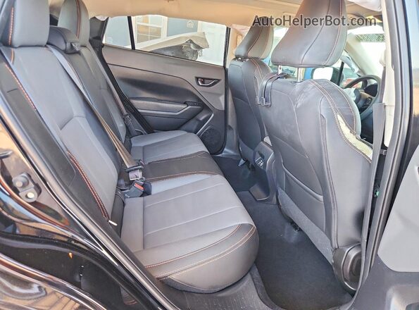 JF2GUSND2T8216143 2026 SUBARU CROSSTREK Черный Вид задней части салона
