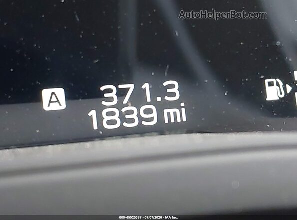 JF2GUSNDXT8244319 2026 SUBARU CROSSTREK Желто-коричневый Панорамный вид салона 360°