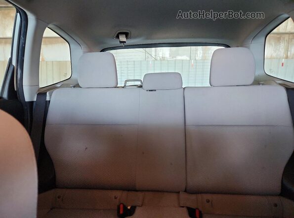 JF2SJAAC3HG576593 2017 SUBARU FORESTER White უკანა სავარძლების ხედი