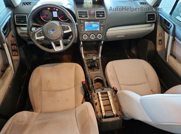 JF2SJAAC3HG576593 2017 SUBARU FORESTER White წინა პანელის ხედი