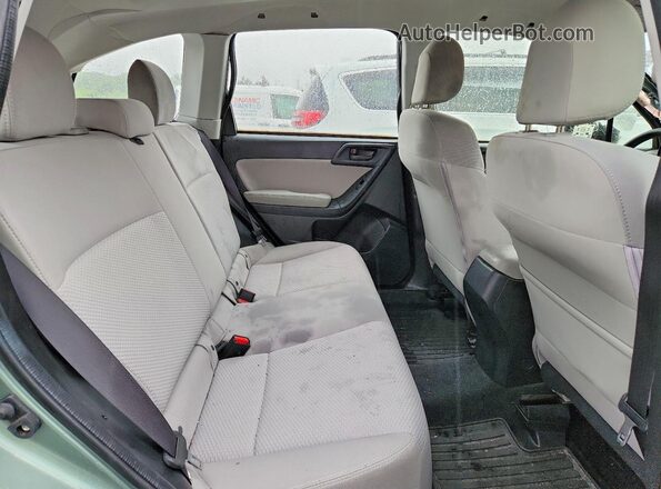 JF2SJAAC7GH473234 2016 SUBARU FORESTER Green Rear interior view