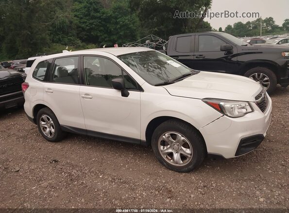 JF2SJAACXHH429293 2017 SUBARU FORESTER White უკანა სალონის ხედი