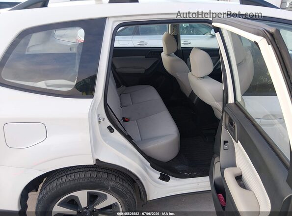 JF2SJABC0HH571537 2017 SUBARU FORESTER White VIN sticker view