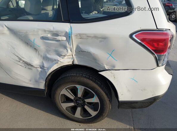 JF2SJABC0HH571537 2017 SUBARU FORESTER White 