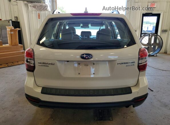 JF2SJABC1GH422911 2016 SUBARU FORESTER White Vista trasera
