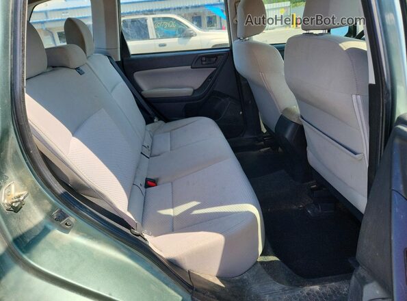 JF2SJABC3HH541982 2017 SUBARU FORESTER Green Вид задніх сидінь