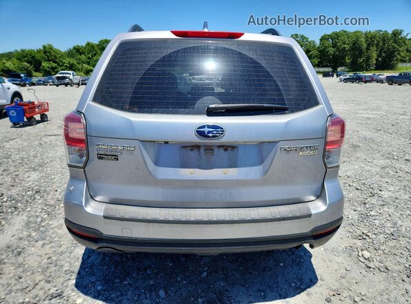 JF2SJABC3HH569619 2017 SUBARU FORESTER Серебряный Вид сзади