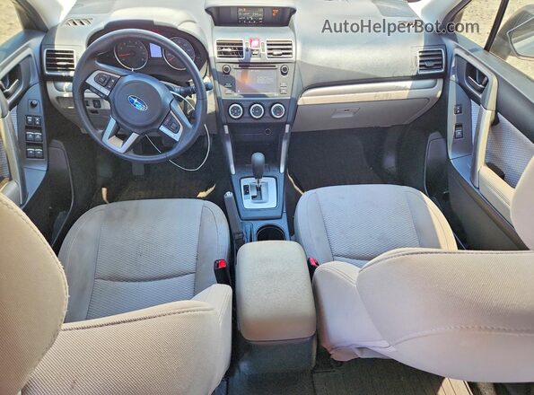 JF2SJABC3HH569619 2017 SUBARU FORESTER Серебряный Вид панели приборов