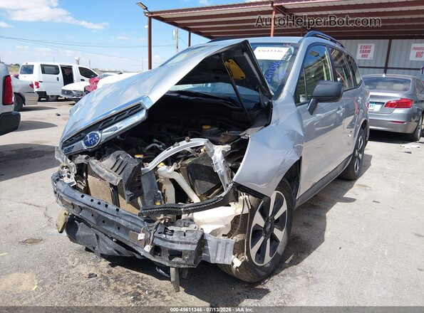 JF2SJABC5HH487827 2017 SUBARU FORESTER Серебряный Вид спереди