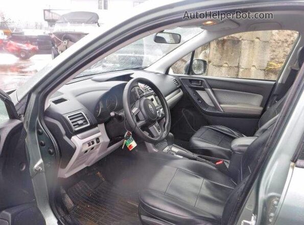 JF2SJABC7JH477189 2018 SUBARU FORESTER Green Widok wnętrza z przodu