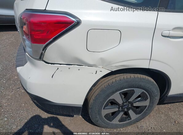 JF2SJABC8HH517967 2017 SUBARU FORESTER White Widok z przodu