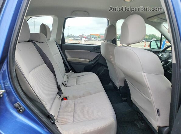 JF2SJABC8JH535844 2018 SUBARU FORESTER Blue Widok tylnych siedzeń